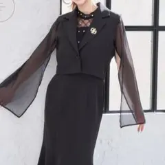 スリットケープショートジャケット