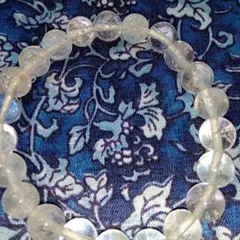 男女兼用天然石ヒマラヤ水晶ブレスレット未使用に近い美品クリア8ｍｍ玉