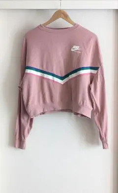 Nike 短丈 オーバーサイズスウェット ピンク