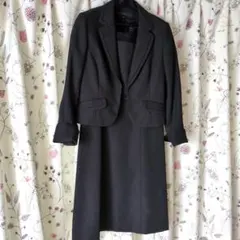 レディース　イギンフォーマルスーツ