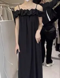 SHEIN オフショル　ワンピース　黒