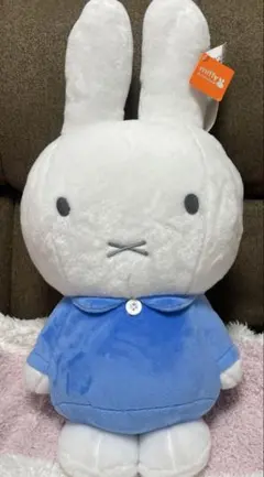 ミッフィ ディック・ブルーナ 特大サイズぬいぐるみ ダーン - メルカリ