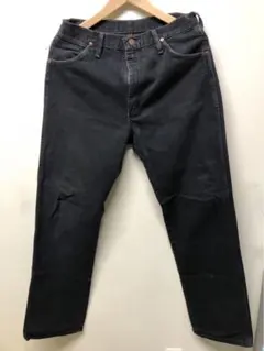 Item thumbnail for item 0f28edf8-57a5-4ee7-9542-eeade16bff45