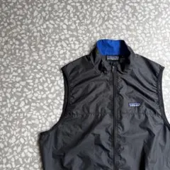 【ベロシティベスト、オールシーズン】patagoniaナイロンベスト古着黒M