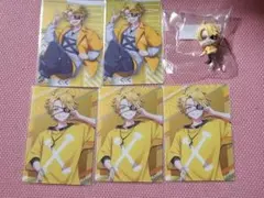 カラフルピーチ たっつん ウエハースカード キーホルダー