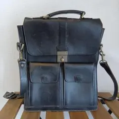 ブラック レザーショルダーバッグ ビンテージ 昭和レトロ