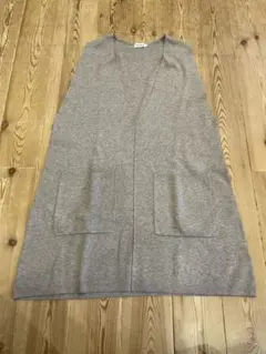 グレージュニット Vネック ベスト