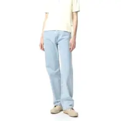 定価 4,990円／28サイズ 補正78cm BLUE／ストレートジーンズのサムネイル