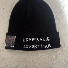 LOVE IS A LIE ビーニー