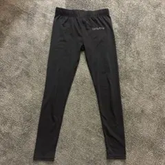 テニススパッツ