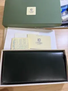 CYPRIS ダークグリーン レザー長財布のサムネイル