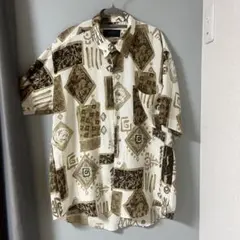 CONNECT 総柄 半袖シャツ 柄シャツ レトロ 幾何学 オープンカラー風 夏のサムネイル