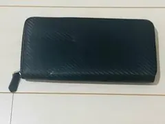 美品　長財布 カーボンレザー ラウンドファスナー ブラック