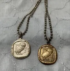 梟(フクロウ)のチャーム　２つ