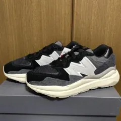 New Balance ニューバランス　57/40 ブラック　25.5センチ