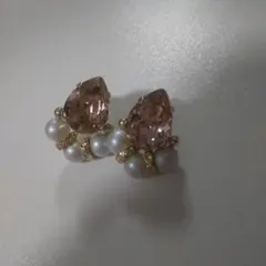 スワロフスキー　ピンク　ピアス