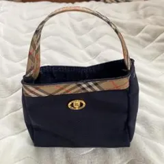 Burberry ネイビー ナイロンミニポーチのサムネイル