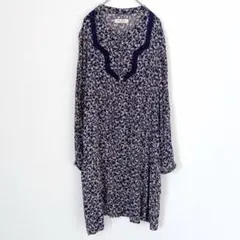 Item thumbnail for item 2157fcaf-b0d3-4709-95c9-04a7f91d83a8