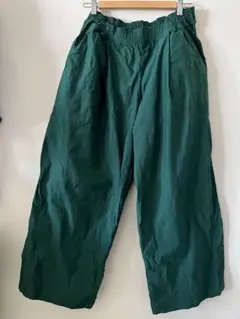 ダークグリーン カジュアルパンツ ワイドシルエット
