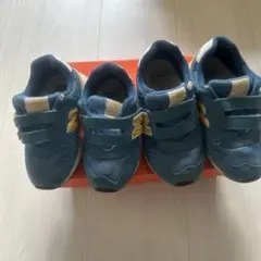 ニューバランス子供靴サイ