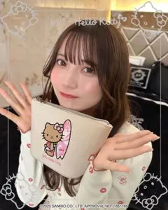 新品未使用♡Rady♡ハローキティ♡コラボ♡日焼けキティ♡化粧ポーチ♡のサムネイル