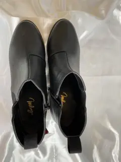 黒 サイドゴアブーツ 合成皮革