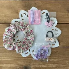 キッズ　ヘアアクセサリー 5点セット　ピンク系小花　3