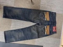 Item thumbnail for item c1693f94-f7d4-4669-81d9-0af3c59b8b7f