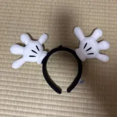 ミッキー　手型カチューシャ