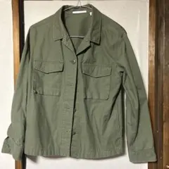 ユニクロ 長袖 カーキ M美品