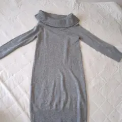 【処分価格】グレー タートルネック ニットワンピース