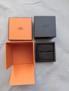 正規品　美品エルメス　アクセサリーリングなど入れ　空箱ケース　14個セット エルメス HERMES 空箱 指輪ケース リングホルダー 純正箱 保存箱 収納