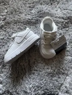 Nike Fluv236-111 ホワイト キッズスニーカー 13cm