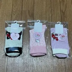 バラ売不可　NAIGAI ハローキティ ソックス 3足セット 23-25cmのサムネイル