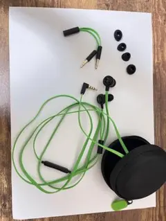 Razer 有線イヤホン グリーン　箱無し　ケース付き