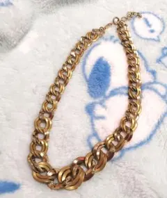 Item thumbnail for item ee88f2a2-55bd-4cb5-97d6-0adb7cb98db0