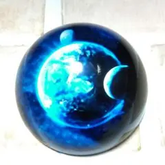 宇宙　地球　Ｋ９クリスタル　ペーパーウェイト　未使用品