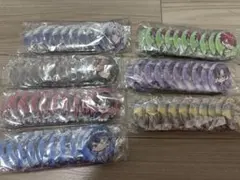 カラフルピーチタワー缶バッジ70個セット新品