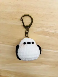 【ハンドメイド】シマエナガ　チャーム　あみぐるみ　キーホルダー　チーク付き