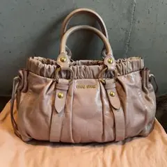 miumiu 2wayレザー ハンドバッグ