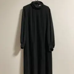 4月末まで　ブラック　プリーツ　ワンピース　日本製