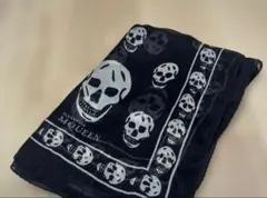 ALEXANDER McQUEEN スカル柄ストール - メルカリ