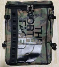NORTH FACE ヒューズボックス　リュック30L 希少カラー迷彩柄✩美品