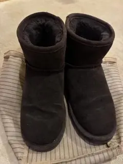 ムートンブーツ　BEARPAW 防寒　シープスキン　ブラウンのサムネイル