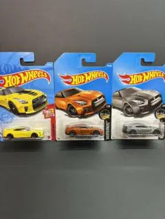 ホットウィール 日産 スカイラインGT-R BNR34 2台 - メルカリ
