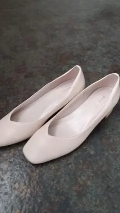 groveのパンプスのサムネイル