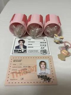 アイエン　straykids 封入　This&That トレカ　ID