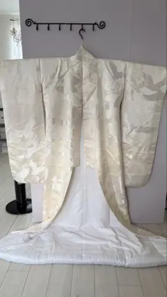 白無垢 着物 鶴 松竹梅柄 - メルカリ