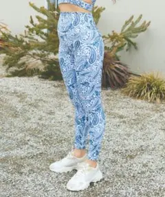 ungrid ヨガパンツ　ヨガウェア　水着　水陸両用 ペイズリー　Lサイズ