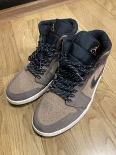 Nike ハイカットスニーカー ブラウン/ブラック